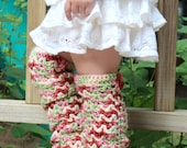 scallops and lace baby leg warmers crochet PDF pattern for baby and kids