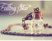 Swarosvki star Tiny glass Bottle Necklace, with glitter stars. Glass Vial necklace miniature Bottle Pendant Cute Necklace