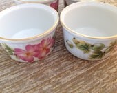 Vintage Royal Worcester Pershore Ramekins Souffle Dessert Individual Serving Dishes - Gold Rimmed  - Pink Plum Blossom Flowers - set of 4