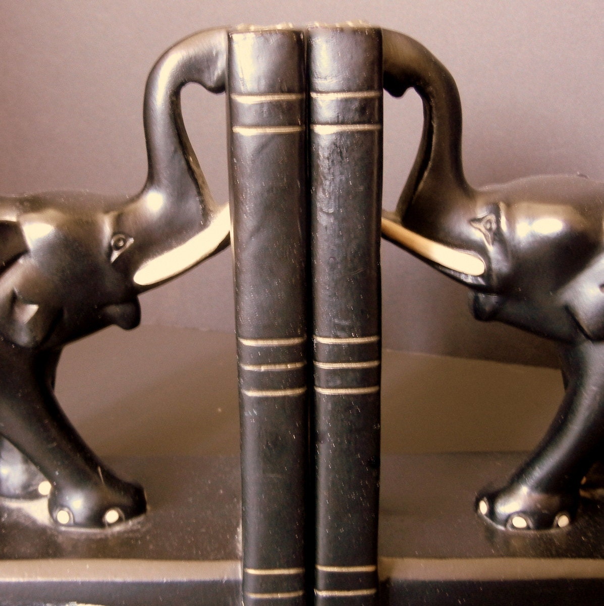 Asian ELEPHANT Book Ends / Tusks Up / Black Ceramic / Alexander Baker (ABC0) Ny / Home, Office, Library, Den / 7" h / est25