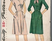 Vintage 40s dress pattern Simplicity 1381 Shirtwaist dress with convertible collar and large pockets Bust 30