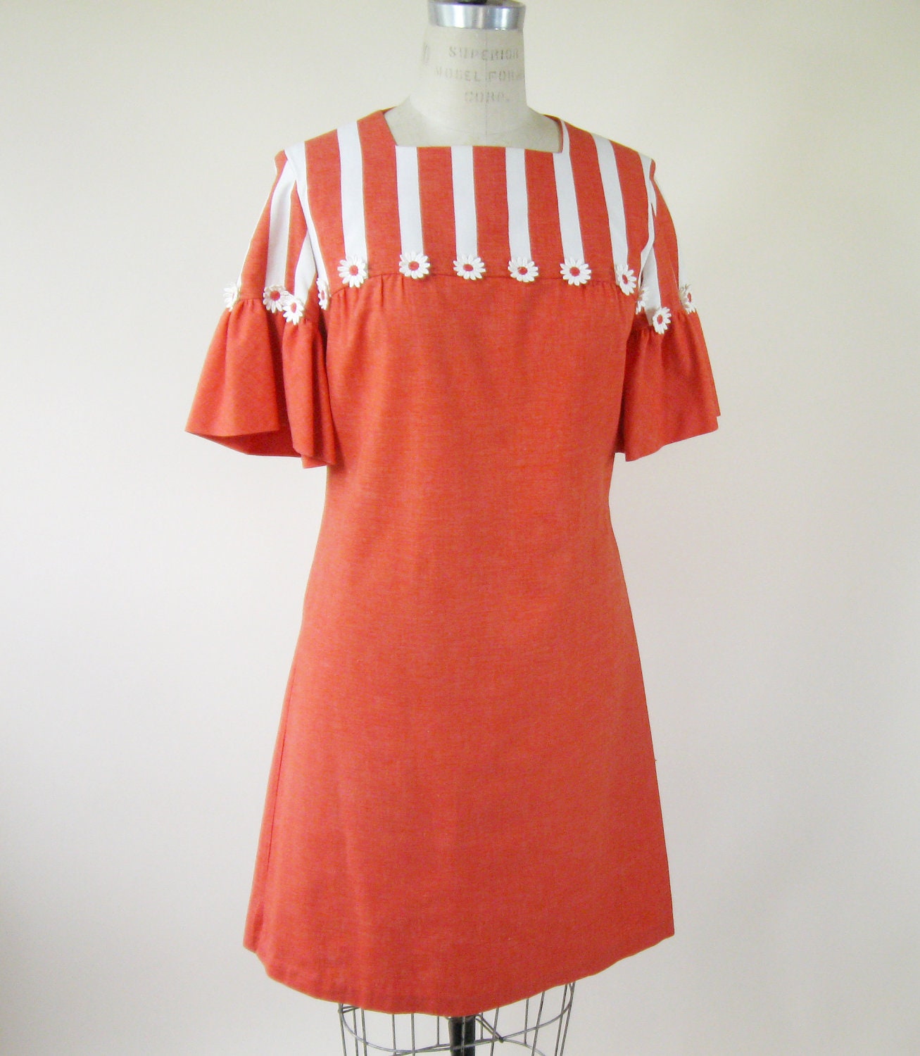 60s Mod Shift Dress Daisy Floral Appliqués Stripes Womens Size Medium