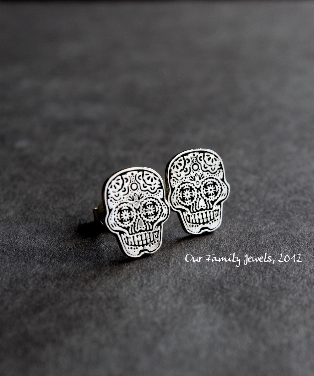 Sugar Skull earrings, Calaveras line.
