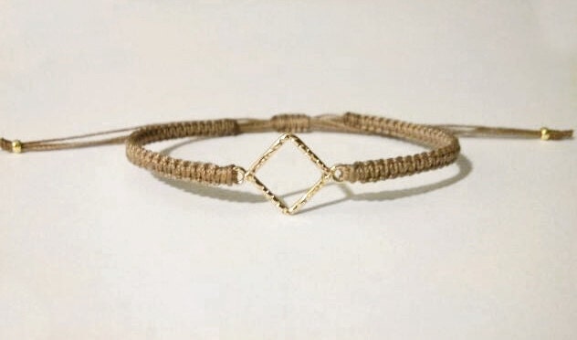 hammered gold filled link micro macrame bracelet - diamond shape. toby.