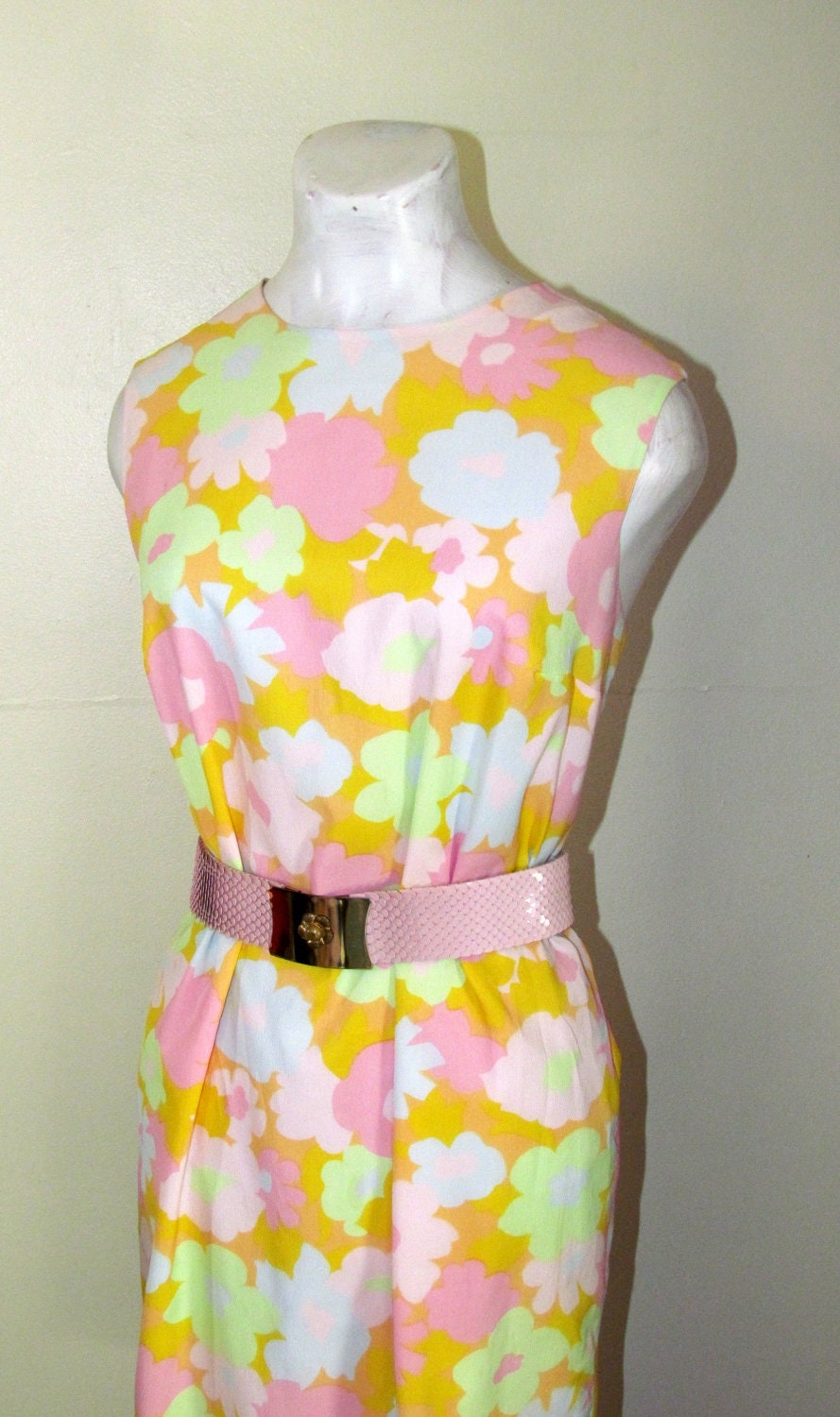 Fun RETRO 1950's/60's FLORAL Print SHIFT Dress