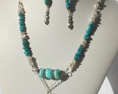The "NOUVEAU NAVAJO" Genuine Kingman Turquoise -Peruvian Opal - Keshi Pearls - Set