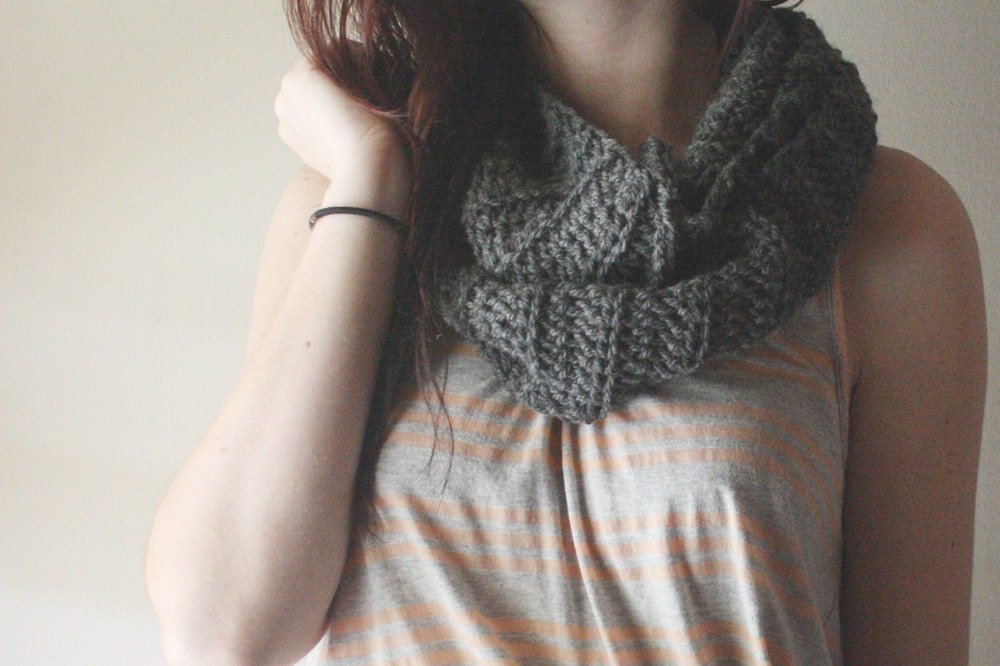 Solid Wool Ribbed Infinity Scarf - Circle Vest - Warm Winter Fashion - Mens Womens - Soft Grey - Handmade Crochet - Ready to Ship On Sale