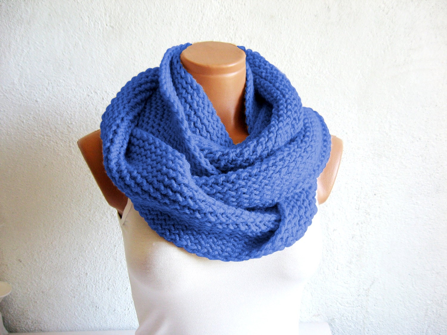 Men-Women super price.Knitted infinity Scarf,Block Infinity Scarf.Loop Scarf, Circle Scarf,Soft Blue Crochet Infinity