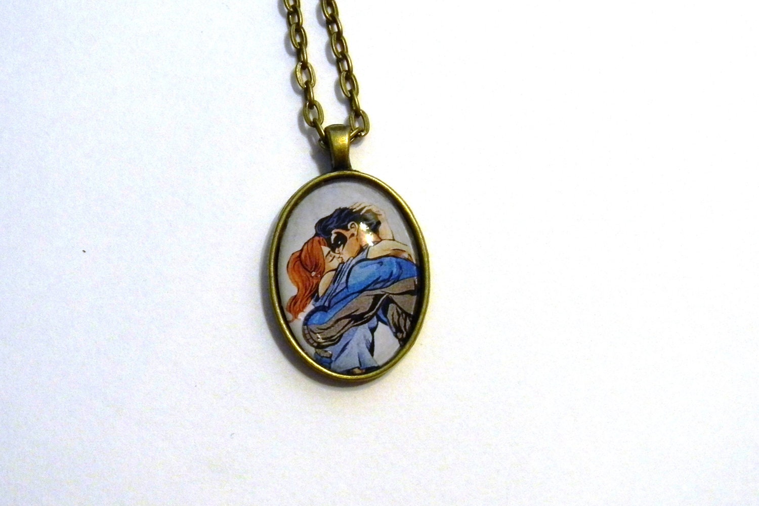 Barbara Gordon and Nightwing Smoochies Necklace