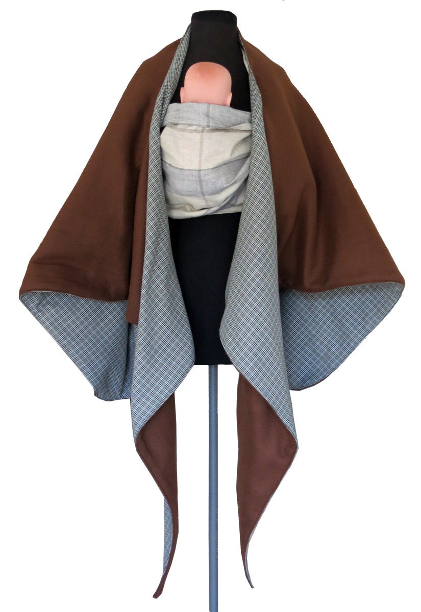 CRAZY SALE 30% OFF - Reversible Babywearing Coat & Maternity Wrapping Poncho - Two Layers - Wool Houndstooth and Chocolate Brown Fleece