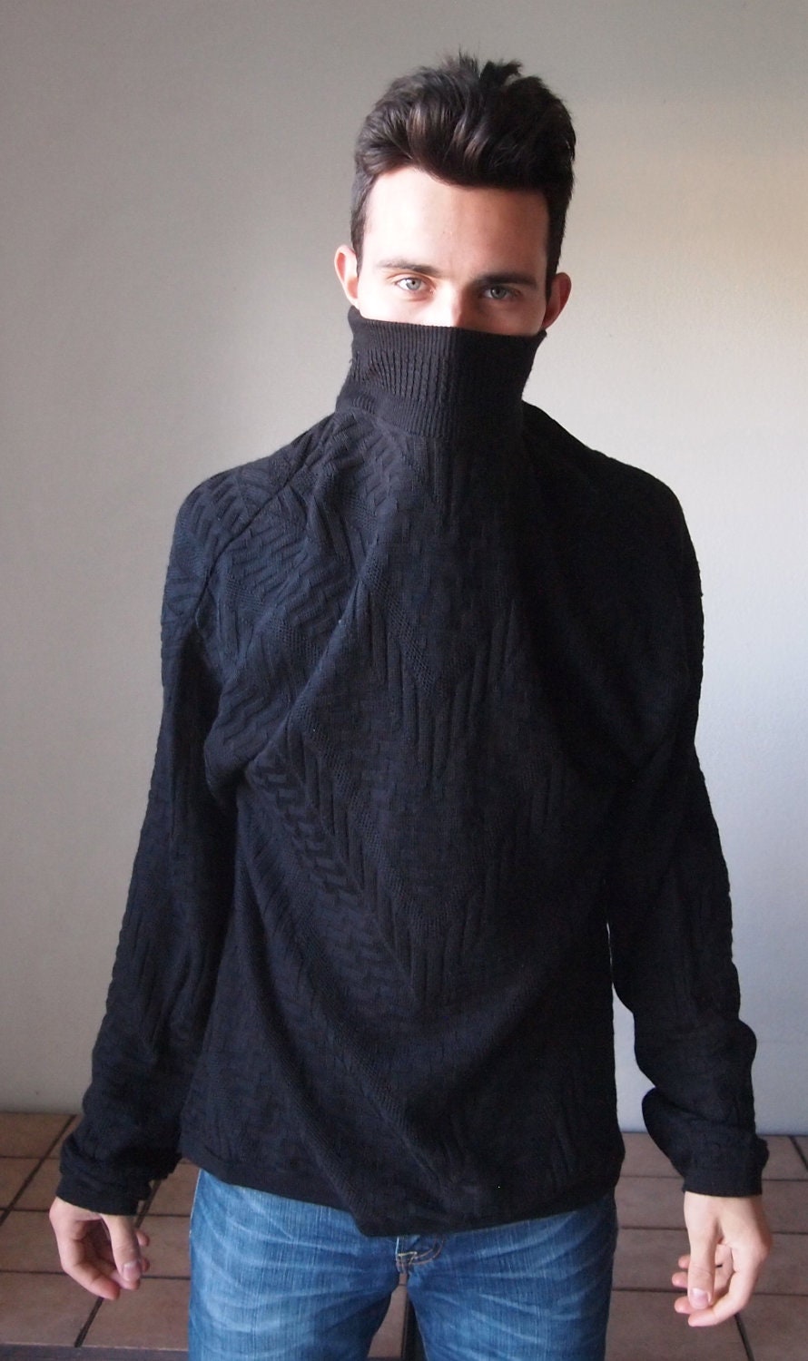 Mens Vintage Knit Sweater Black Longsleeve Turtle Neck Pattern XXL - MaikoVintage