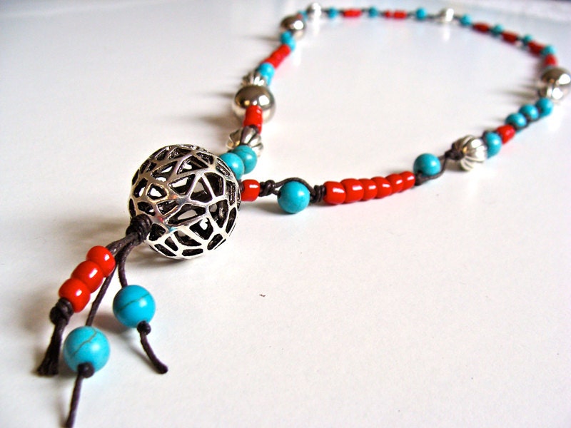 Ethnic Necklace - 70s Vintage African Glass Beads - Turquoise & Red
