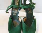 40s Shoes // Vintage 1940s Green Suede Heels by Mandel's Fascinating and Slippers 10M