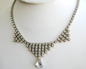 Vintage Necklace 1950s diamante rhinestones collerette style with dangle