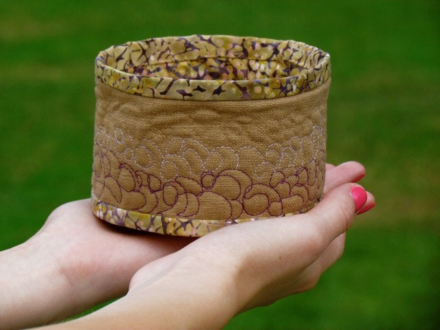 Embroidered Linen Fabric Bowl Storage Organizer