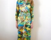 Vintage 70s Saks Fifth Avenue Maxi Dress Green Art Nouveau Asian Painting Print