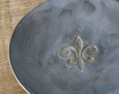 Serving Bowl Fleur De Lis in Blue