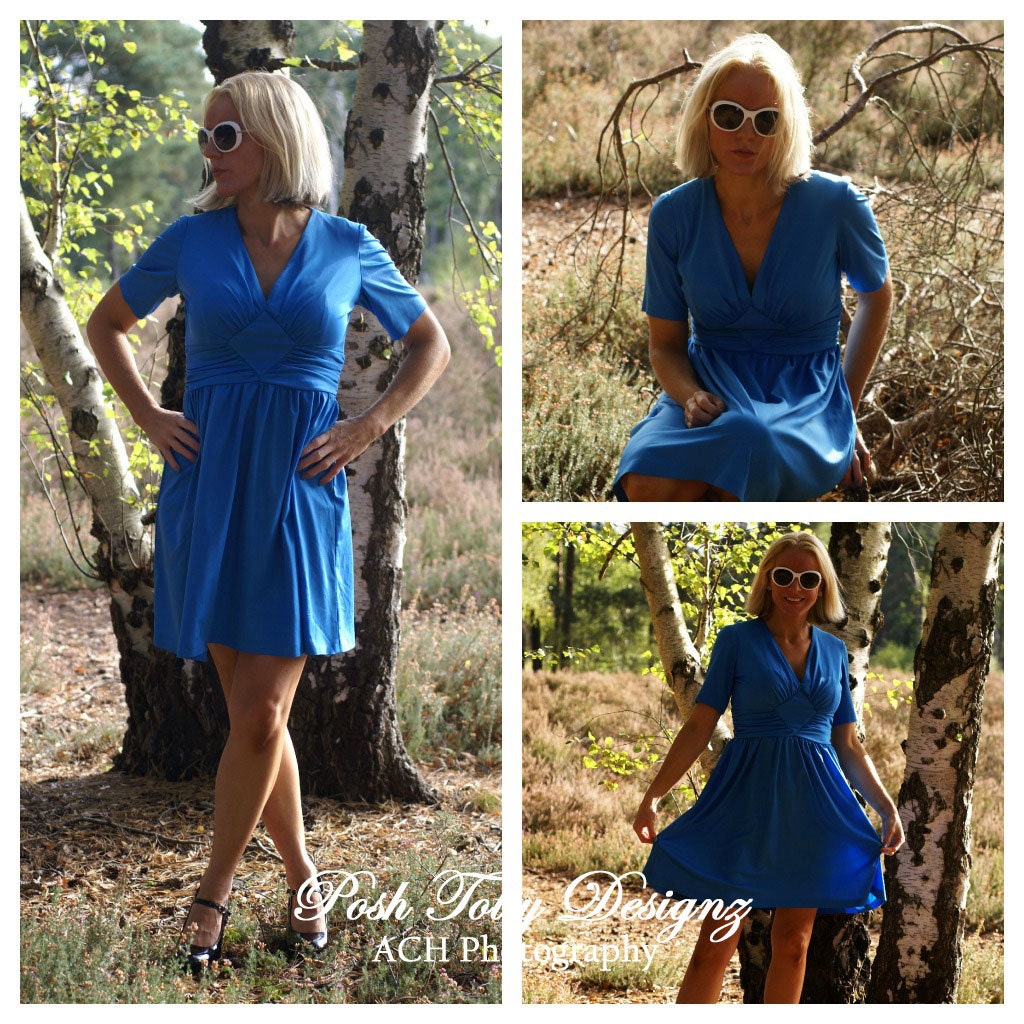 Authentic 1970s Vintage British Blue Diamond Shape Bodice Cocktail Dress - UK Size 8-12 (Item 12a)