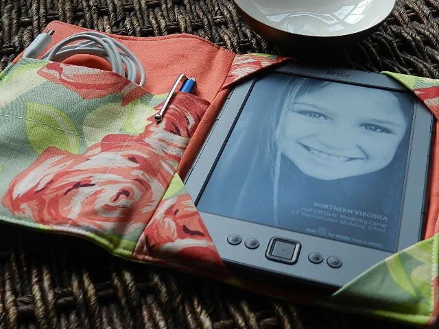 25% OFF Bridal Sale Handmade Quilted Kindle 4 Cover Case Sleeve Design Your Own