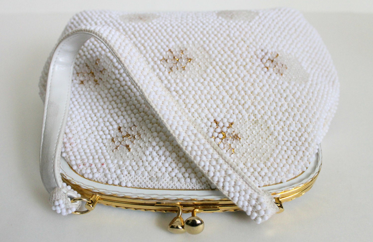Vintage 1950s Tear Drop Beaded Purse / Vintage Evening Bag / 50s Handbag