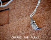 Pea Pod Necklace