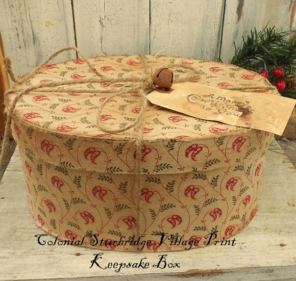 Prim Colonial Sturbridge Villiage Print Christmas Keepsake Paper Mache Box Holidays Vintage look OFG TEAM