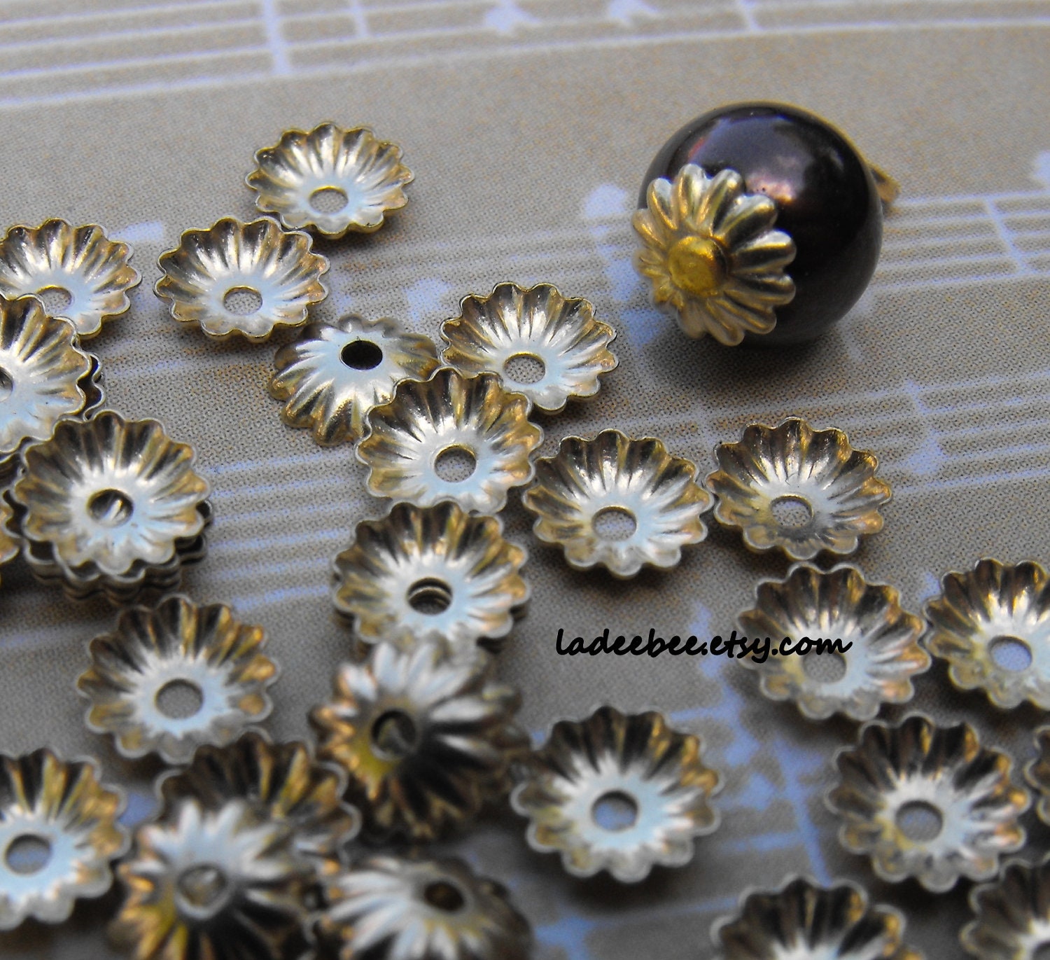 Bead Caps - 100 Raw Brass Bead Caps 6mm