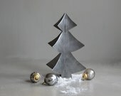 Metal Christmas Tree - susantique