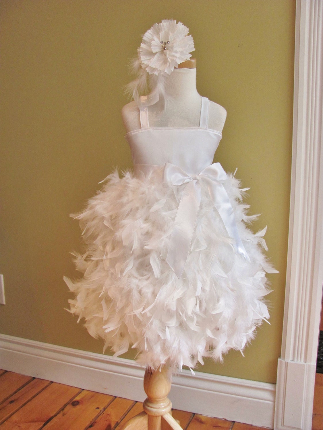 Flower Girl Dress - Feather Dress - Swan, Solid Bodice - Made to Order Girls Sizes - Girls Sizes - 5, 6, 7, 8