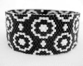 Peyote Bracelet Black White Beaded Cuff Classic Seed Bead Beadwork Circles