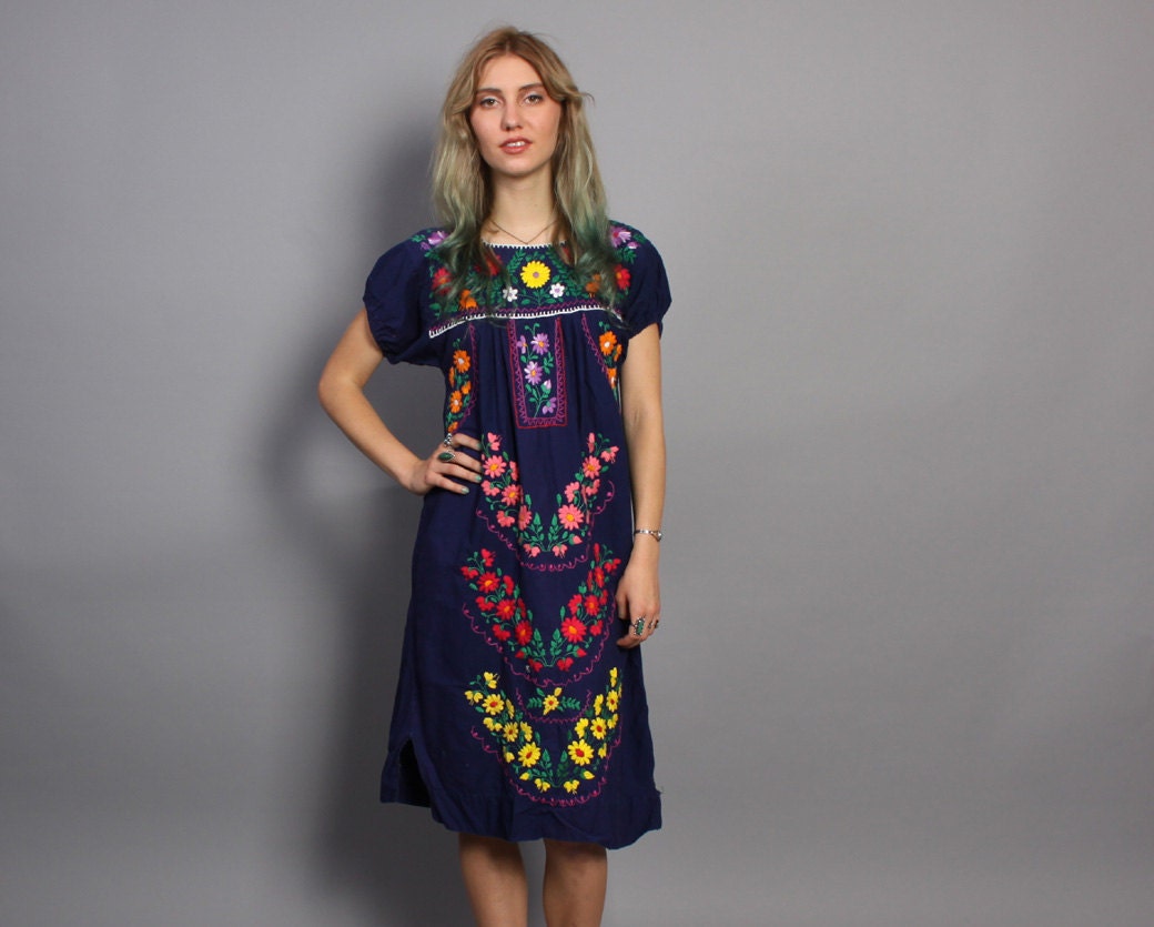 70s EMBROIDERED Mexican DRESS / Navy Floral Midi Dress, xs-s