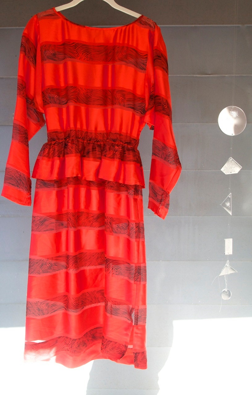 vintage 80s Silk Dress Red and Black Peplum Waist