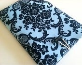 Laptop Sleeve for MacBook Pro 13 inch Padded Case - Fleur Damask Fabric