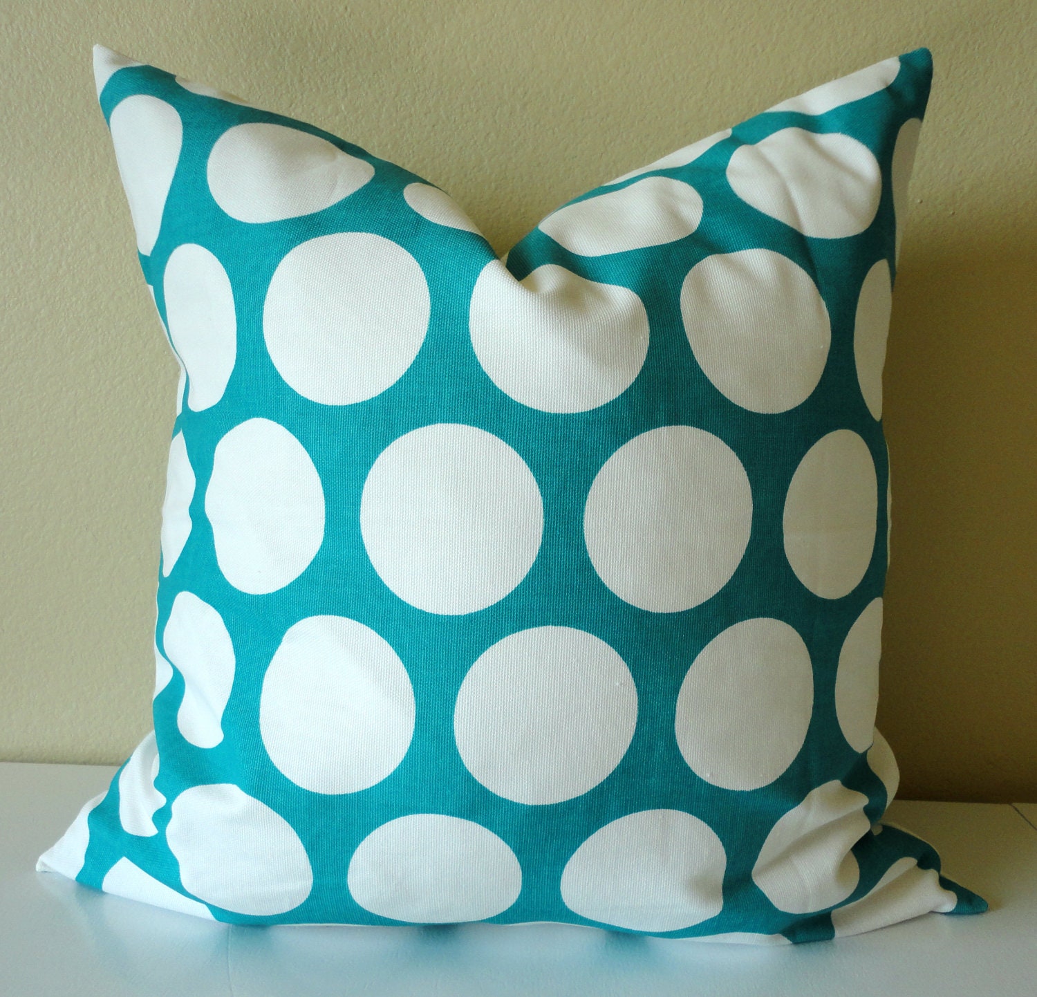 SINGLE 18 x 18 Pillow Cover // Multiple Fabric Options
