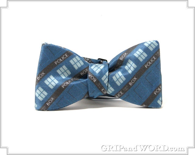 The TARDIS - Exclusive Freestyle Silk blend Bow Tie