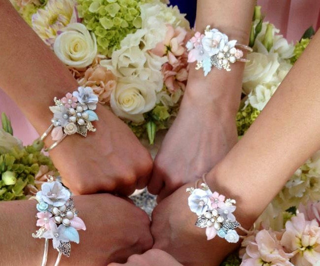 Bridesmaid Gift Custom Order - 4 Bridesmaids Bracelets, Vintage Bracelets, Romantic Wedding Jewelry, Made To Order Bridesmaids Gift Jewelry