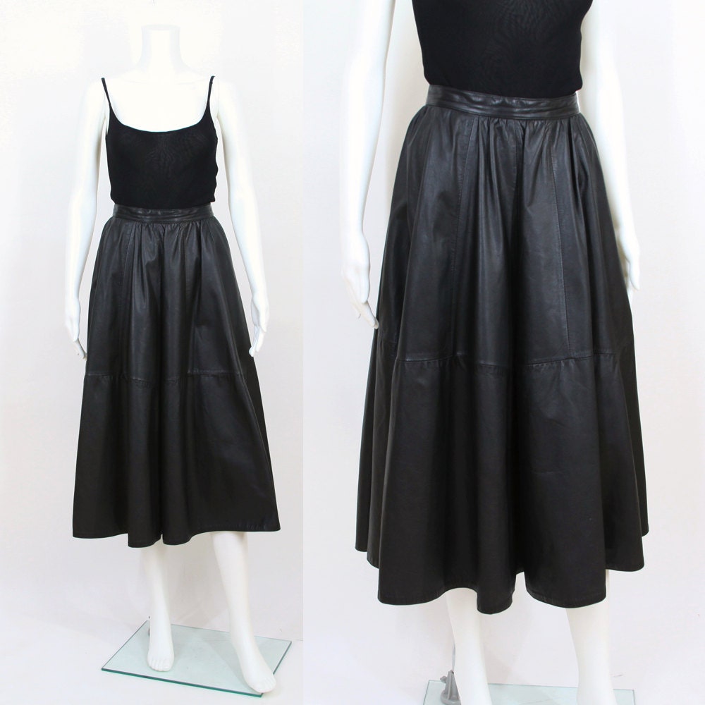 Midi Length Black Leather Ballerina Skirt / Full Skirt / M