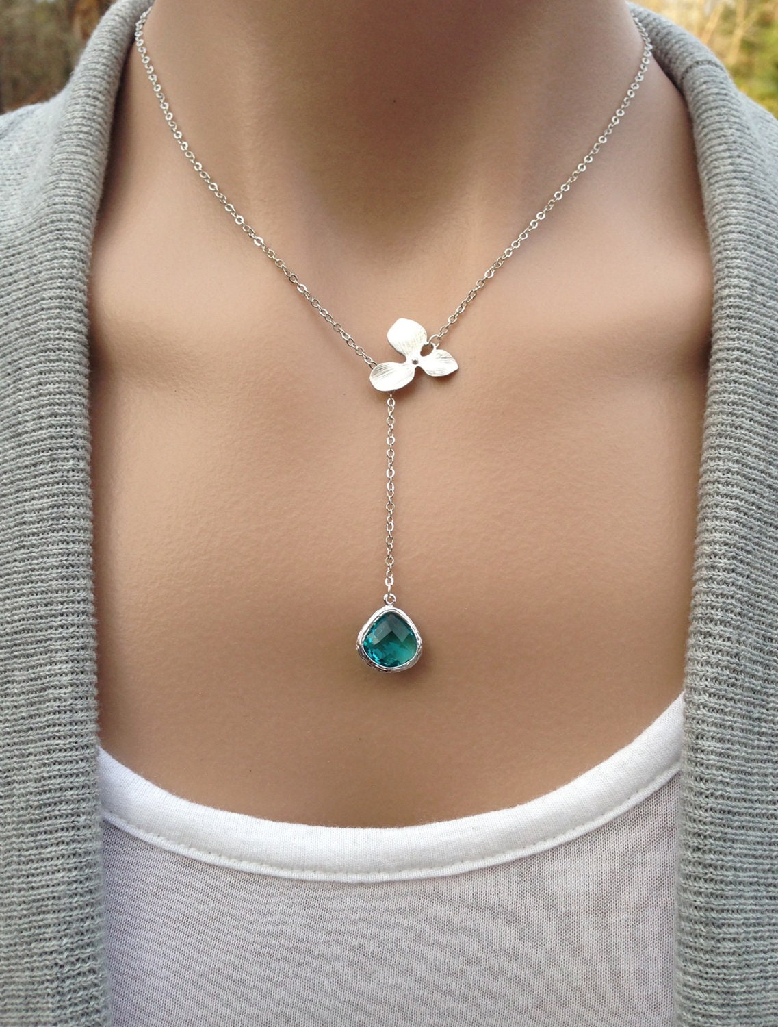 Silver Orchid Lariat - Sea Green GlassTeardrop -   gift, wife, mother, sister, daughter, bridesmaid, friend