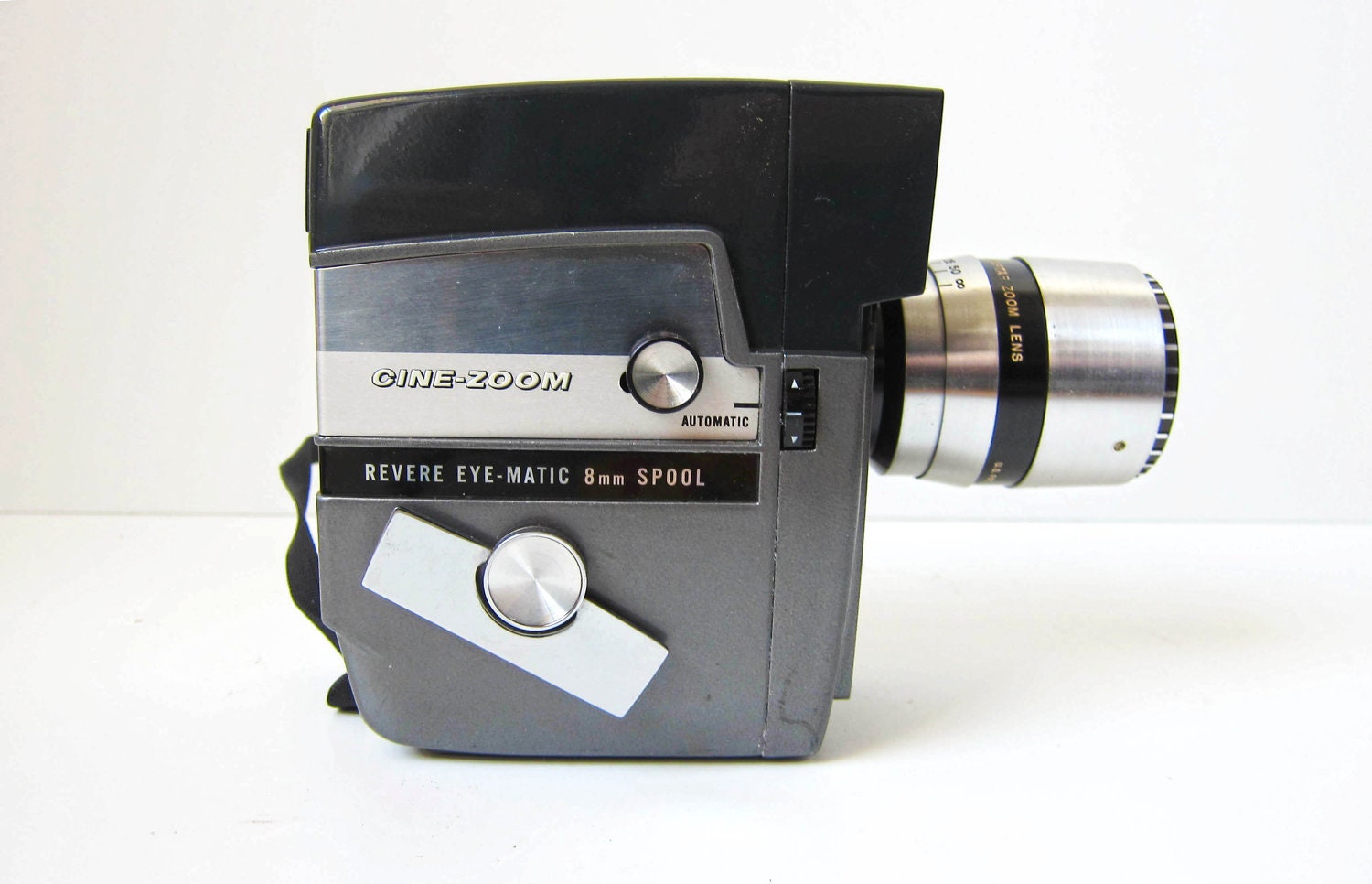 1950s Camera/ Revere/ 8mm Movie Camera