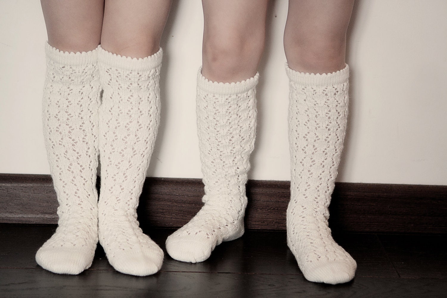 BOOT SOCKS Wool socks Lace socks KNIT knee high socks leg warmers off white