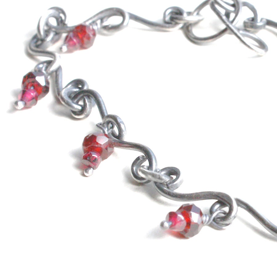 Garnet Bracelet Scrolled Sterling Silver Metalwork  -   Holly-tree