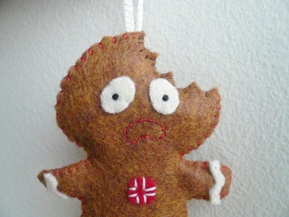 Terrified Gingerbread Man - Funny Christmas Ornament