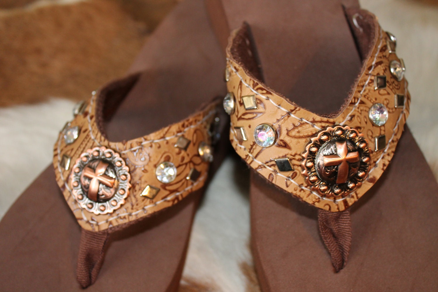 GRACIE LOU, Bling Copper Cross Concho Flip Flops