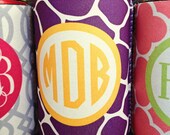 drink koozie - customizable GIRAFFE pattern with monogram