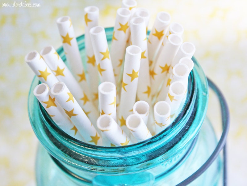 25 Yellow Star Paper Straws/Party Straws/ Wedding Straws/ Baby Shower Straws- Printable DIY Flags Included