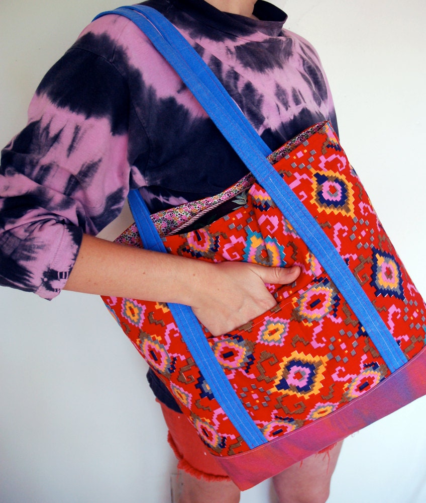 tote bag SALE SOUTHWEST FUCHSIA 17" x 17" vintage patchwork with lining