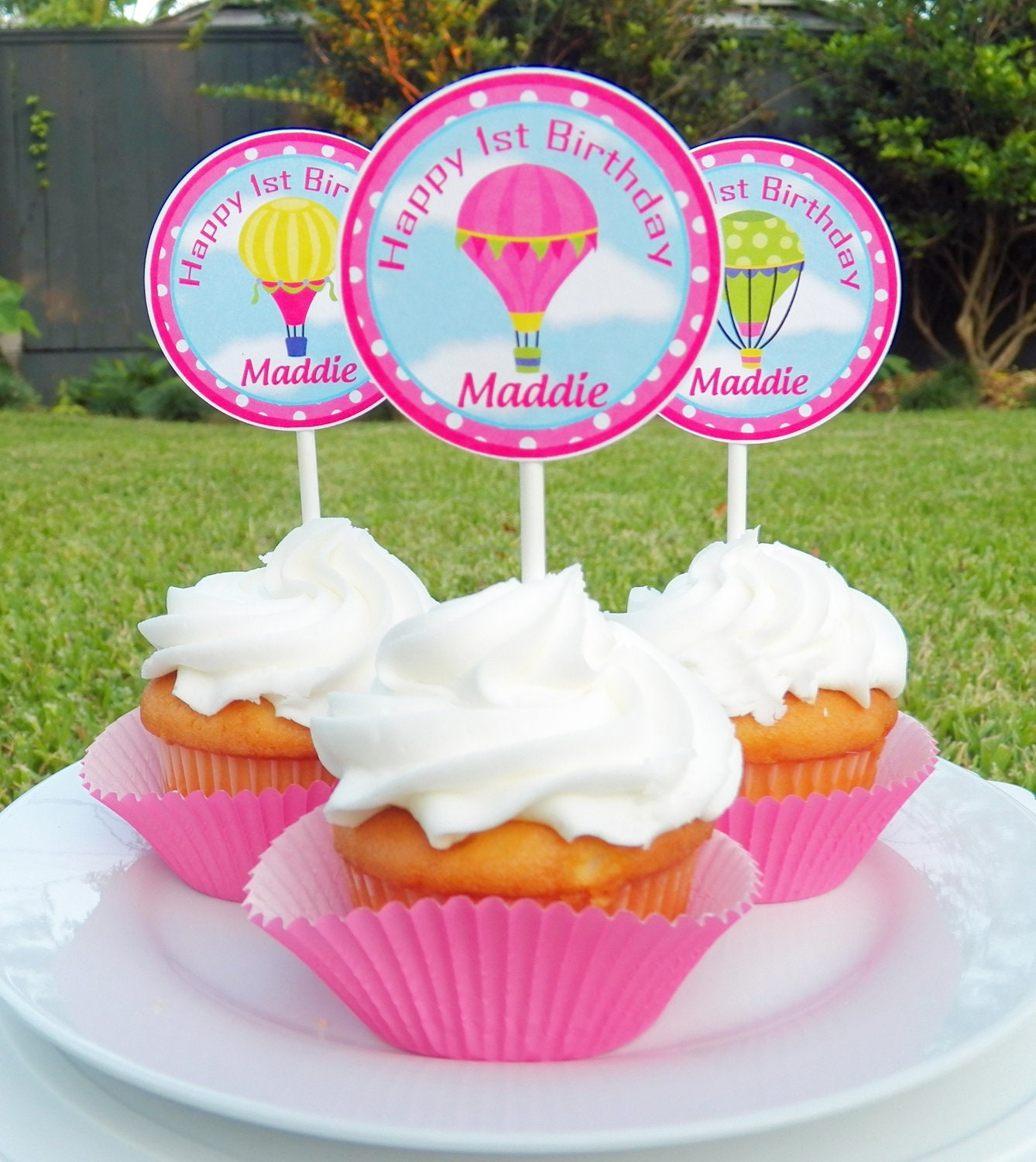Hot Air Balloon Small Party Circles Printable - Cupcake Topppers, Favor Tags - Up, Up and Away Collection