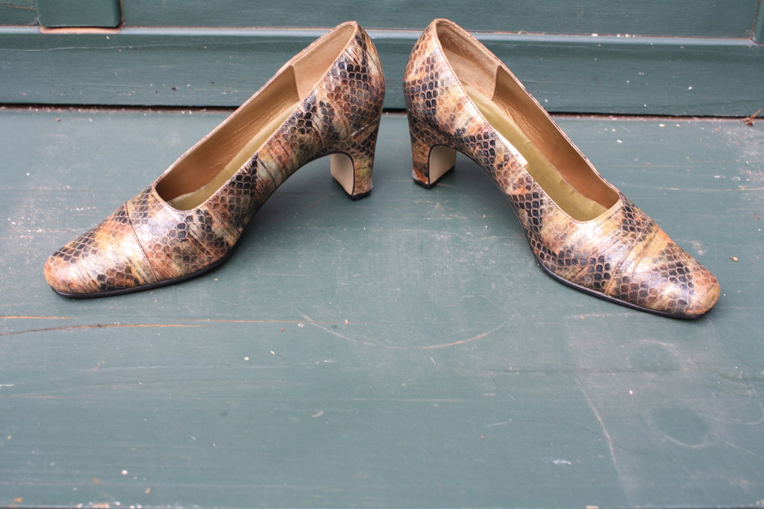 Faux Snakeskin pumps...size 7 M...womens VEGAN heels...earthy tones by s.t.e.f.a.n.i