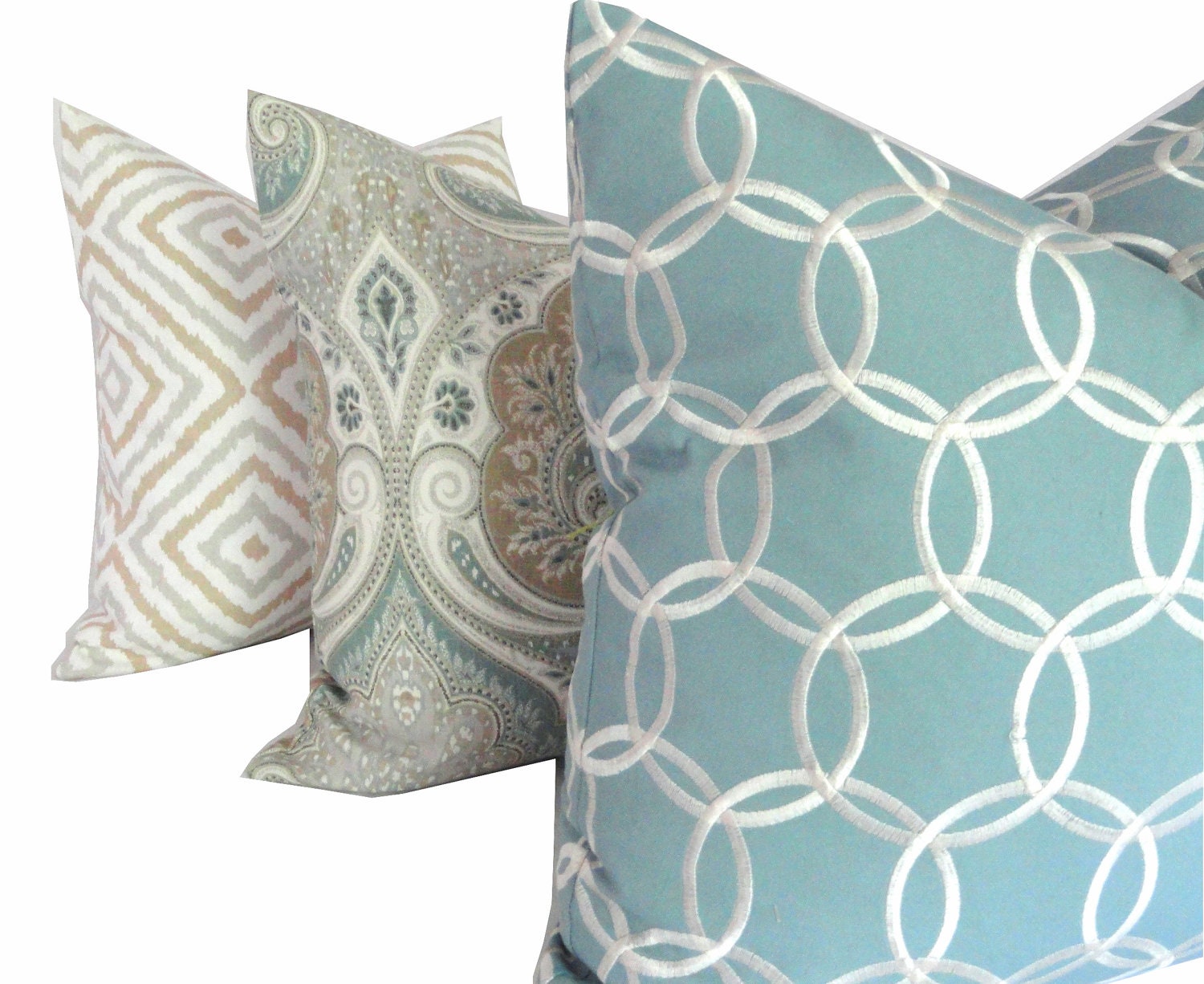 Blue and Platinum Embroidered Chainlink Trellis Pillow Cover 20x20