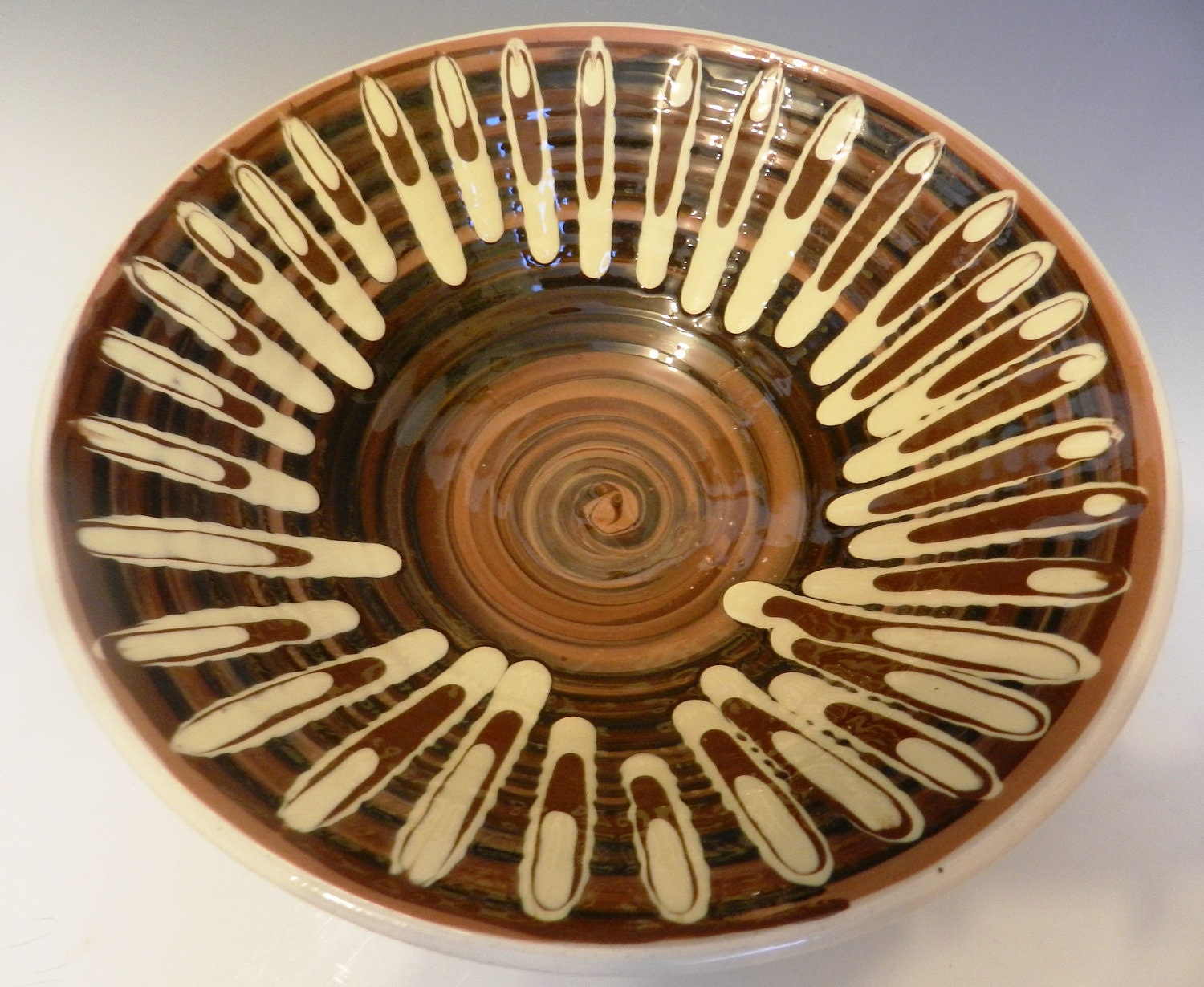 Ceramic tiki bowl with mocha and caramel swirls